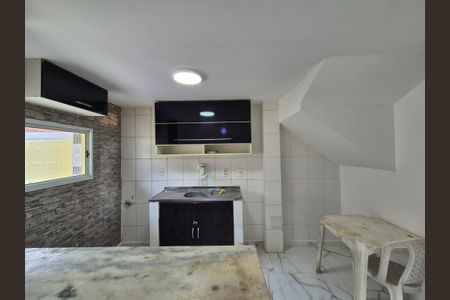 Casa de condomínio para alugar com 150m², 3 quartos e 2 vagasCozinha