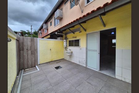 Casa de condomínio para alugar com 150m², 3 quartos e 2 vagasÁrea de Serviço