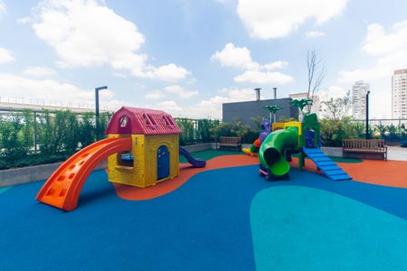 Apartamento à venda com 92m², 2 quartos e 2 vagasÁrea comum - Playground
