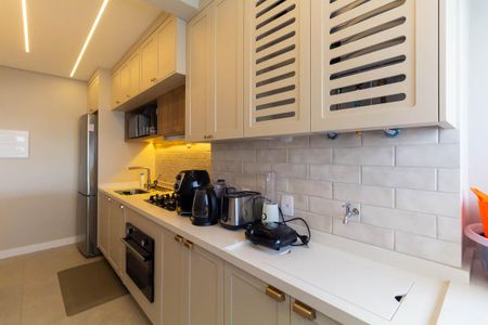 Apartamento à venda com 92m², 2 quartos e 2 vagasCozinha