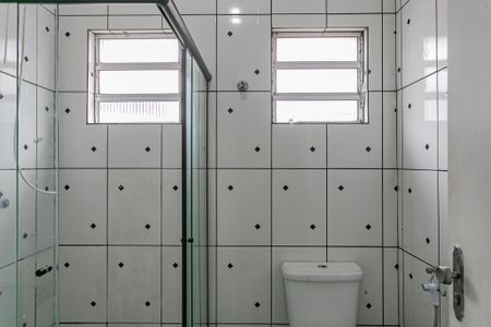 Casa à venda com 226m², 4 quartos e 1 vagaBanheiro