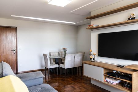 Apartamento à venda com 95m², 3 quartos e 1 vagaSala