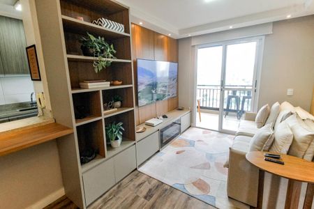 Apartamento à venda com 80m², 3 quartos e 2 vagas Apartamento à venda com 80m², 3 quartos e 2 vagasSala