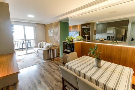 Sala de apartamento à venda com 3 quartos, 80m² em Chácara Agrindus, Taboão da Serra