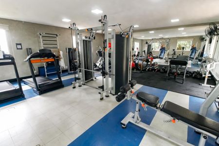 Apartamento à venda com 80m², 3 quartos e 2 vagas Apartamento à venda com 80m², 3 quartos e 2 vagasÁrea comum - Academia