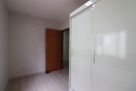 Casa à venda com 100m², 3 quartos e 2 vagasQuarto 2