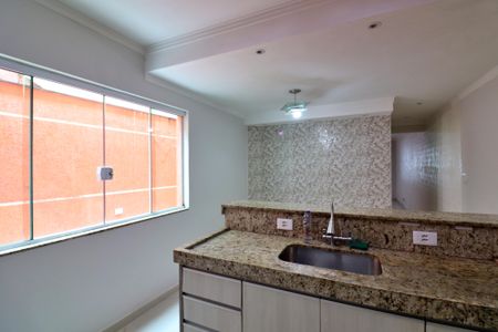 Casa à venda com 100m², 3 quartos e 2 vagasCopa e Cozinha 