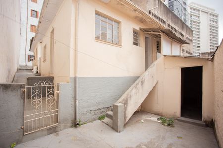 Casa de condomínio para alugar com 43m², 1 quarto e sem vagaQUINTAL E ÁREA DE SERVIÇO