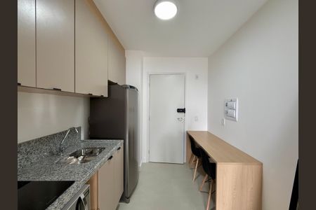 Studio para alugar com 27m², 0 quarto e sem vaga Studio para alugar com 27m², 0 quarto e sem vagaCozinha