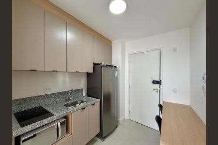 Studio para alugar com 27m², 0 quarto e sem vaga Studio para alugar com 27m², 0 quarto e sem vagaCozinha