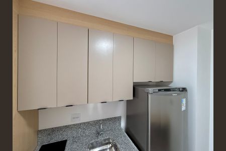 Studio para alugar com 27m², 0 quarto e sem vaga Studio para alugar com 27m², 0 quarto e sem vagaCozinha
