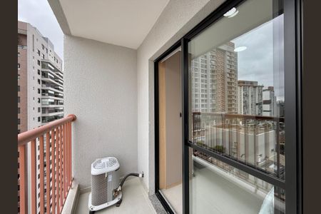 Studio para alugar com 27m², 0 quarto e sem vaga Studio para alugar com 27m², 0 quarto e sem vagaSacada