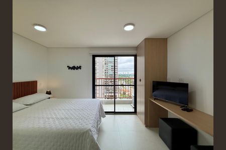 Quarto  de kitnet/studio para alugar com 0 quarto, 27m² em Jardim das Acacias, São Paulo