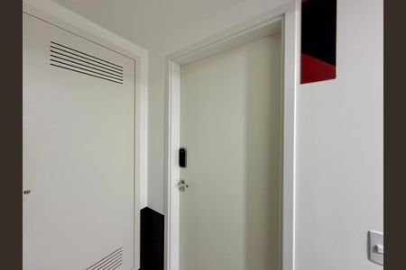 Studio para alugar com 27m², 0 quarto e sem vaga Studio para alugar com 27m², 0 quarto e sem vagaHall Apartamento