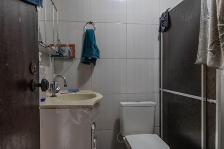 Casa à venda com 84m², 3 quartos e 1 vaga Casa à venda com 84m², 3 quartos e 1 vagaBanheiro