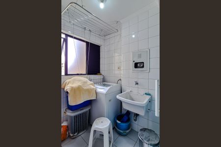 Apartamento à venda com 66m², 2 quartos e 1 vagaÁrea de Serviço