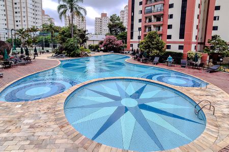 Apartamento à venda com 66m², 2 quartos e 1 vagaÁrea comum - Piscina