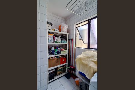 Apartamento à venda com 66m², 2 quartos e 1 vagaÁrea de Serviço