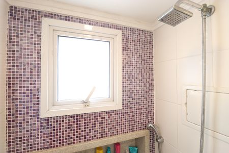 Apartamento à venda com 65m², 2 quartos e 1 vagaBanheiro da Suíte