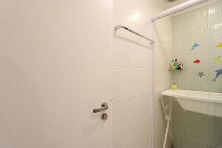 Apartamento à venda com 65m², 2 quartos e 1 vagaBanheiro Social