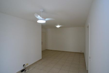 Sala de apartamento para alugar com 2 quartos, 72m² em Recreio dos Bandeirantes, Rio de Janeiro