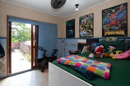 Quarto de casa à venda com 4 quartos, 700m² em Tristeza, Porto Alegre