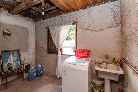 Casa à venda com 860m², 4 quartos e 2 vagasÁrea de Serviço