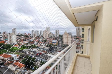 Apartamento para alugar com 74m², 3 quartos e 2 vagasVaranda