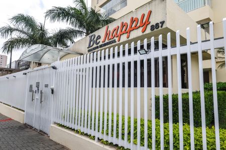 Apartamento para alugar com 74m², 3 quartos e 2 vagasFachada