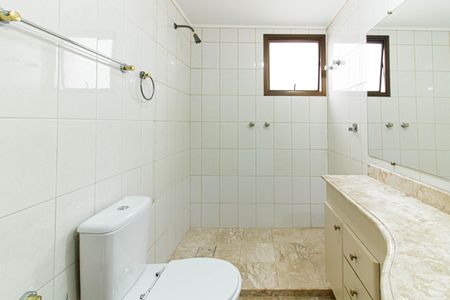 Apartamento para alugar com 158m², 4 quartos e 3 vagasBanheiro da Suíte