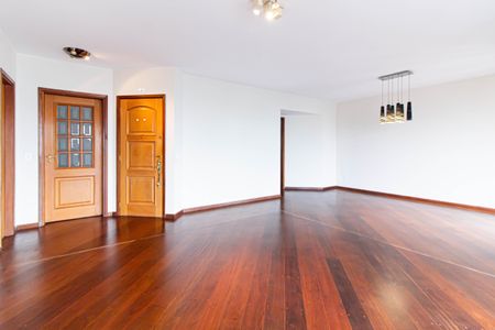 Apartamento para alugar com 158m², 4 quartos e 3 vagasSala