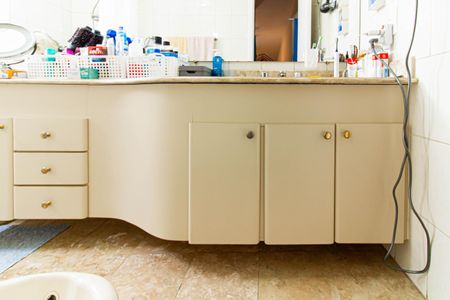 Apartamento para alugar com 158m², 4 quartos e 3 vagas Apartamento para alugar com 158m², 4 quartos e 3 vagasBanheiro da Suíte 1