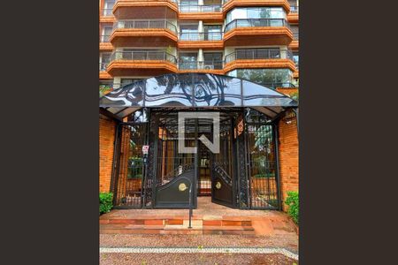 Apartamento para alugar com 158m², 4 quartos e 3 vagasFachada