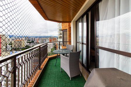 Varanda de apartamento para alugar com 4 quartos, 158m² em Santa Cecilia, São Paulo