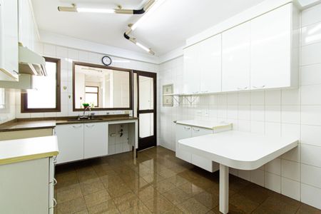 Apartamento para alugar com 158m², 4 quartos e 3 vagasCozinha