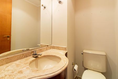 Apartamento para alugar com 158m², 4 quartos e 3 vagasLavabo