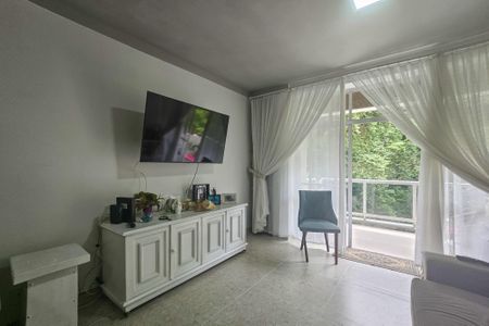 Sala de apartamento para alugar com 3 quartos, 139m² em Barra Funda, Guarujá