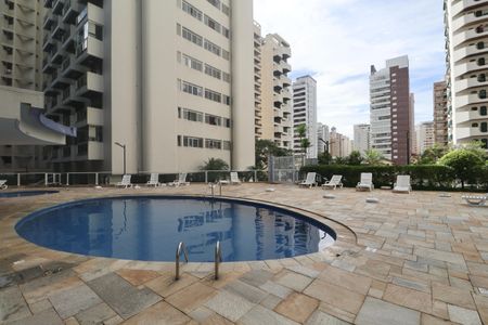 Apartamento para alugar com 179m², 3 quartos e 2 vagasÁrea comum