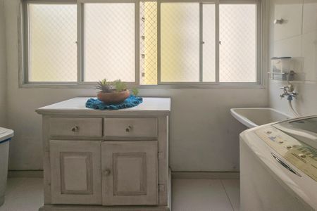 Apartamento para alugar com 179m², 3 quartos e 2 vagasÁrea de serviço