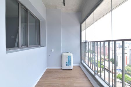 Varanda de apartamento para alugar com 2 quartos, 41m² em Santo Amaro, São Paulo