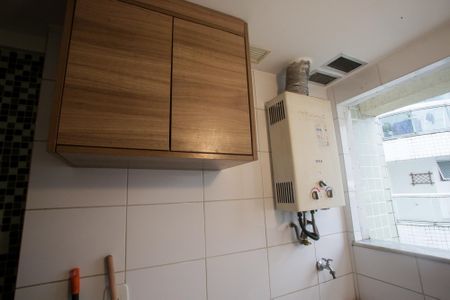 Apartamento à venda com 80m², 2 quartos e 1 vagaÁrea de Serviço