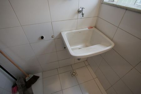 Apartamento à venda com 80m², 2 quartos e 1 vagaÁrea de Serviço