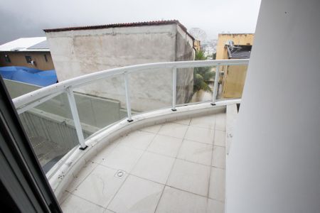 Apartamento à venda com 80m², 2 quartos e 1 vagaVaranda da Suíte