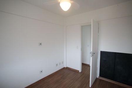 Apartamento à venda com 80m², 2 quartos e 1 vagaQuarto 2