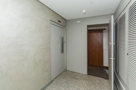 Apartamento para alugar com 130m², 3 quartos e 2 vagasÁrea Comum 