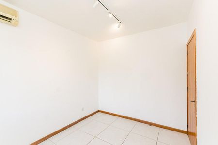 Apartamento para alugar com 130m², 3 quartos e 2 vagasQuarto 2