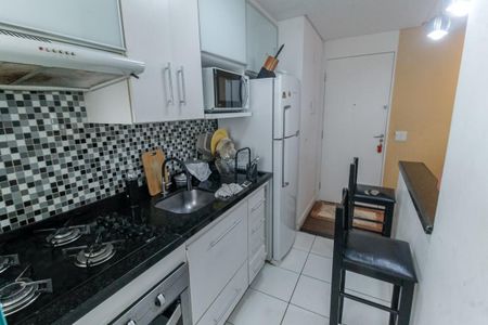 Apartamento para alugar com 42m², 2 quartos e 1 vagaCozinha - Armários