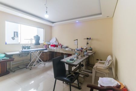 Casa para alugar com 227m², 2 quartos e 4 vagasSala 2