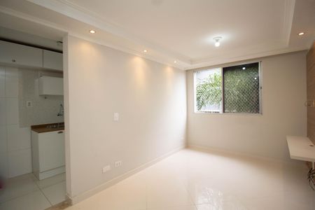 Sala de apartamento para alugar com 3 quartos, 62m² em Vila Miriam, São Paulo