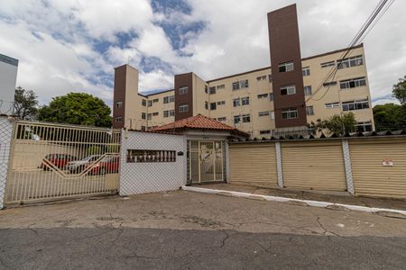 Apartamento à venda com 60m², 2 quartos e 1 vagaFachada